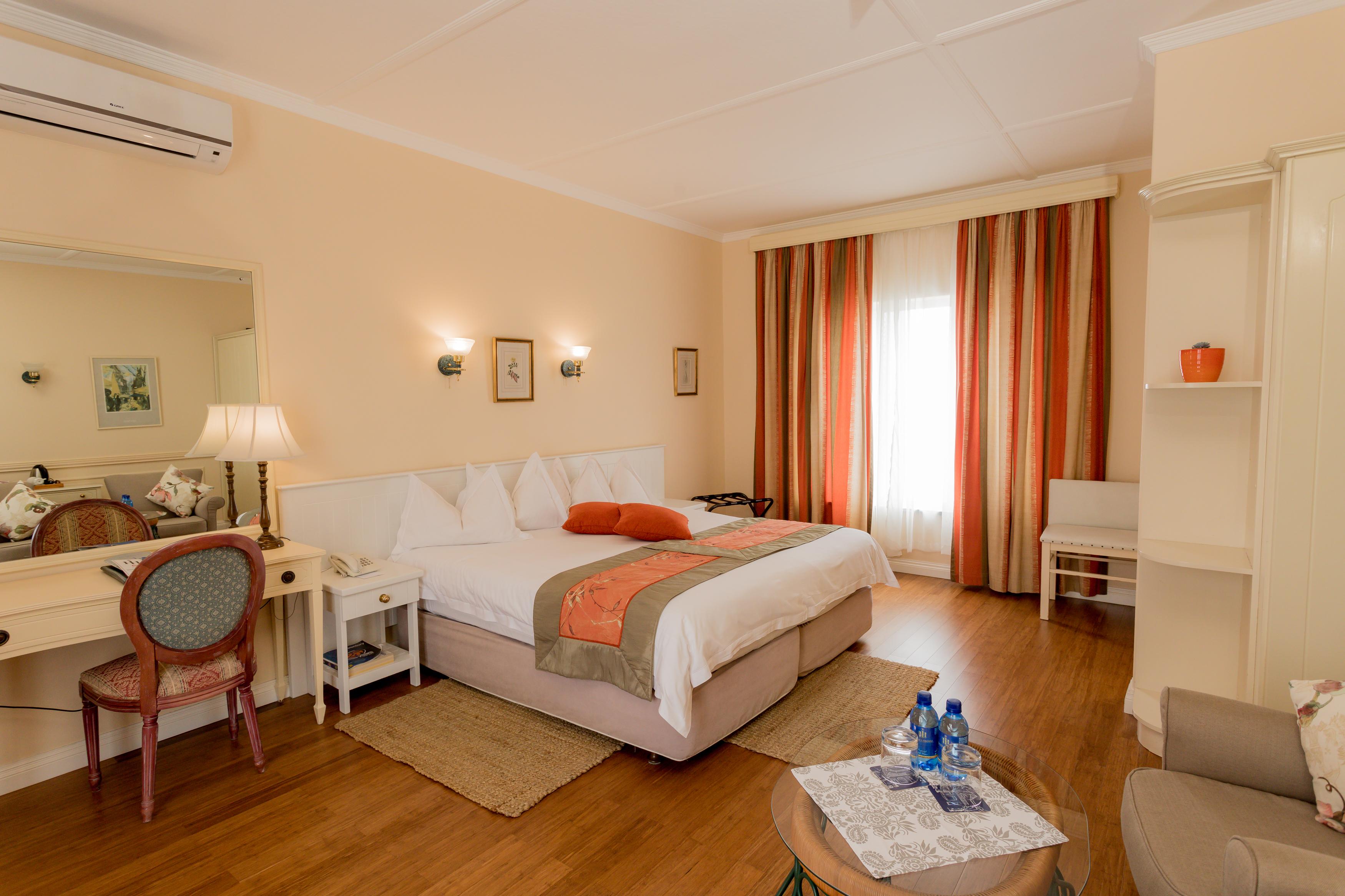 Hansa Hotel Swakopmund Dış mekan fotoğraf